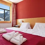 Aurora Hotel