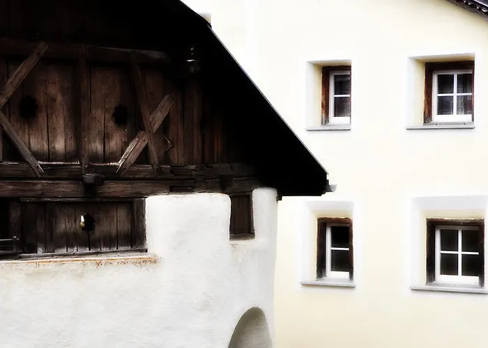 Aurora Szálloda Ardez